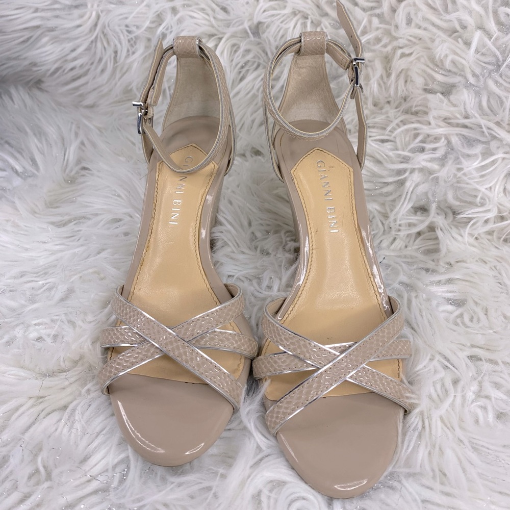 Gianni bini beige heels